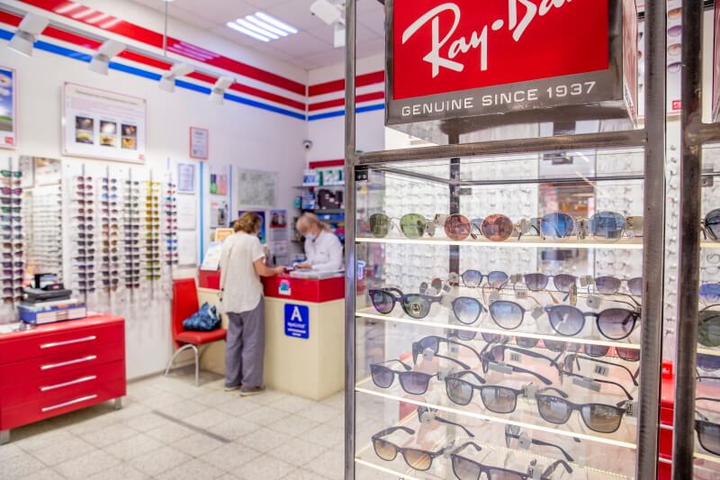 Солнцезащитные очки Ray-Ban 0RB3663